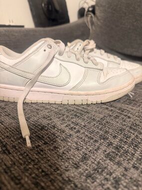 Nike Kids White Low-Top Sneakers with Swoosh Detail